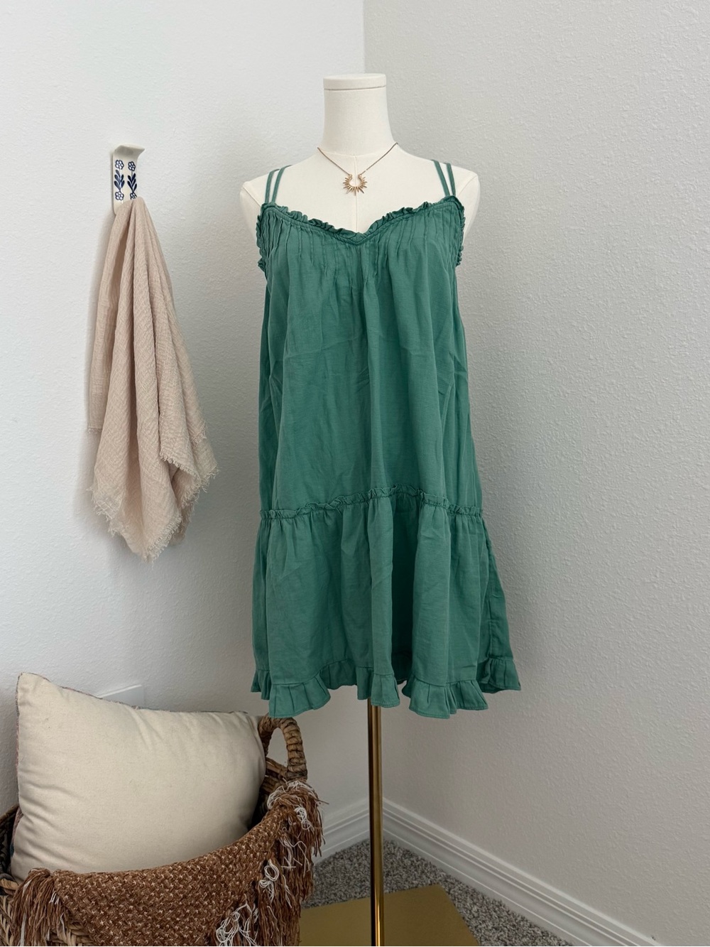 Universal Thread Green Tiered Mini Dress Size L Cottagecore Boho Flowy